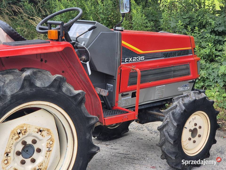 Traktorek traktor YANMAR FX235D Wspomaganie Skrzynia biegów Automatyczna