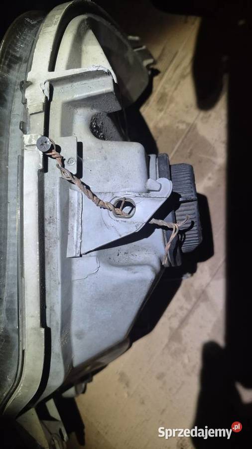 Lampa przednia Renault Master II 06 lewa prawa Kołdów