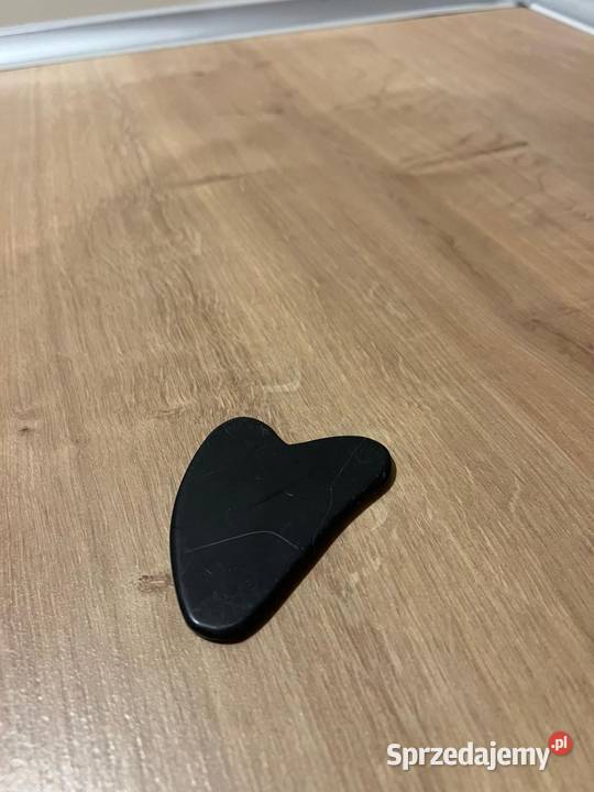 Nowy kamień do masażu twarzy nadania kształtu Kursy masażu Gdańsk