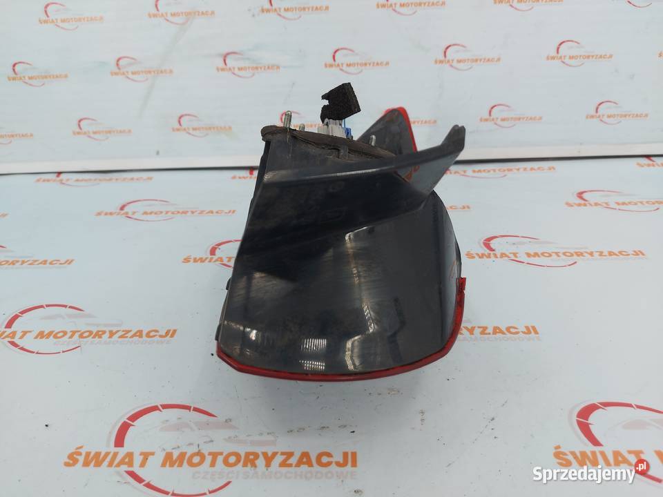 MAZDA 3 III BM 14r lampa prawa tył B45C51150 Kielce