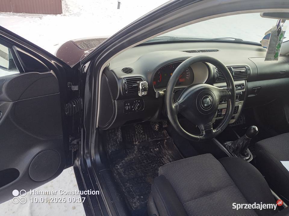 Seat Leon 16 16 LPG czarny Chmielnik sprzedam