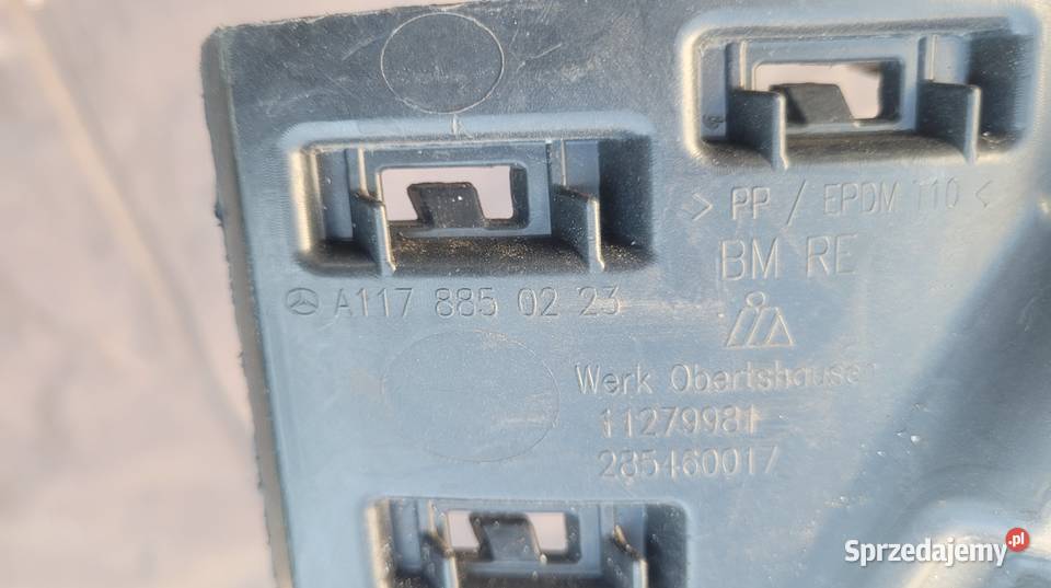 MERCEDES W117 KIEROWNICA POWIETRZA OSLONA WLOT Ruda Śląska