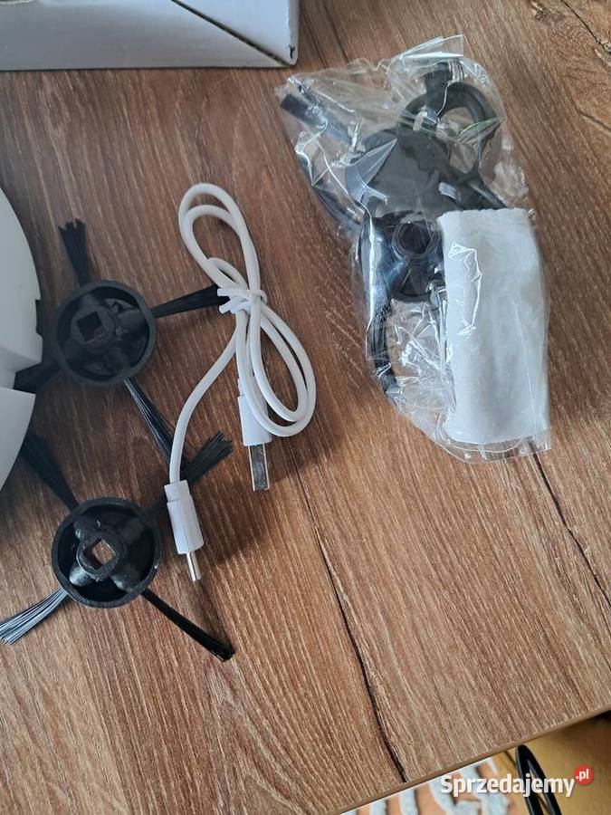 nowy mini robot sprzątający średnica 15 jeździ i Zdalnie sterowane Sandomierz