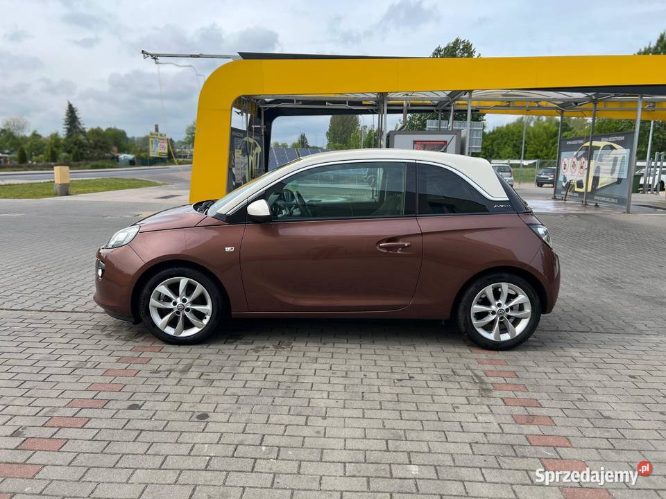Sprzedam bezwypadkowy Opel Adam 12 2017 r Szczecinek