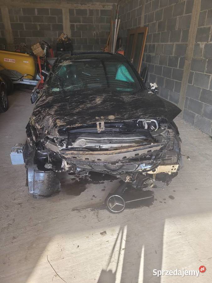 MERCEDESBENZ C300 W205 Klasa C Motoryzacja