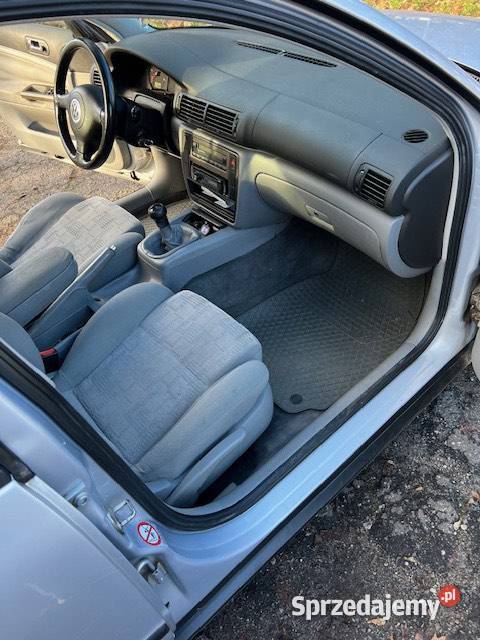Passat B5 19 TDI 110 AFN oryginalny przebieg zachodniopomorskie Koszalin
