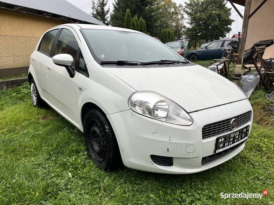 Fiat Grande Punto Skórzane czerwone siedzenia Brzesko