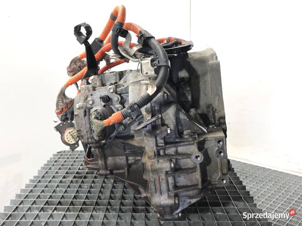 SKRZYNIA BIEGÓW TOYOTA AURIS II 47084 18 99 1318 Skrzyni biegów