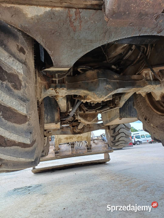 Sprzedam Koparkoładowarka Terex TLB890 nie Lublin