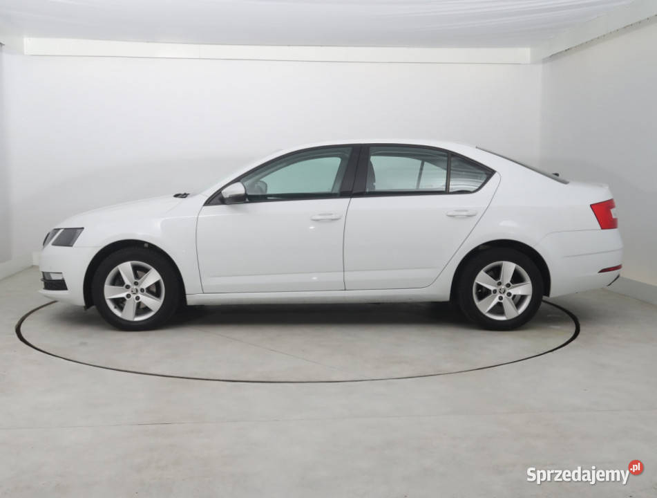 Skoda Octavia 15 TSI 4/5