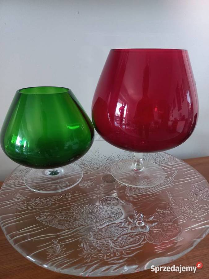 Wazon kielich czerwone szkło Toruń