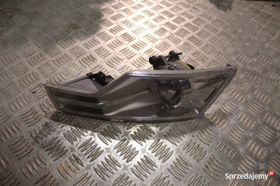 HALOGEN PRAWY CITROEN C5 III X7 osobowe Motoryzacja