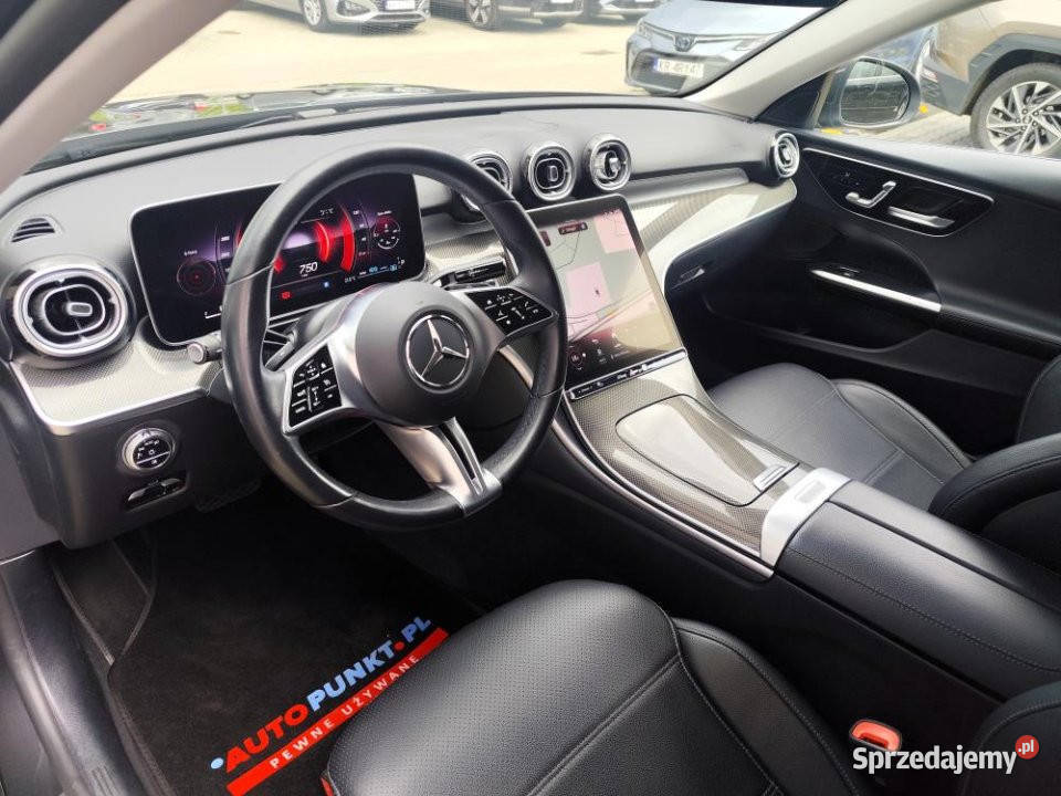 MercedesBenz Klasa C 2022r LED virtual Navi