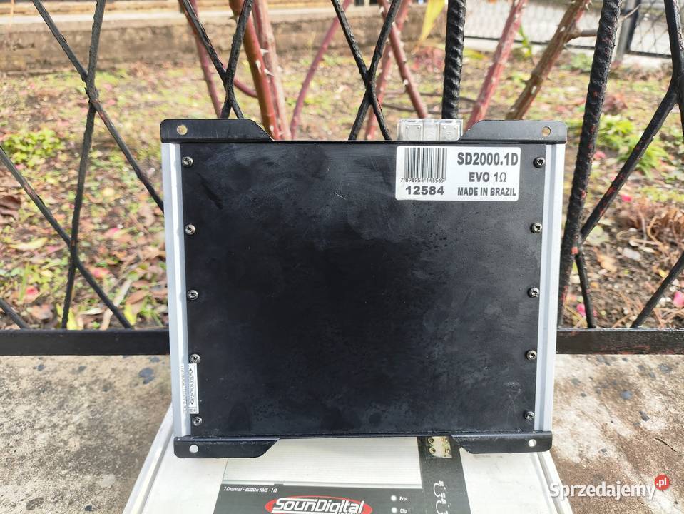 Wzmacniacz samochodowy 1 kanałowy monoblok Ilość kanałów 1 Niegowonice sprzedam