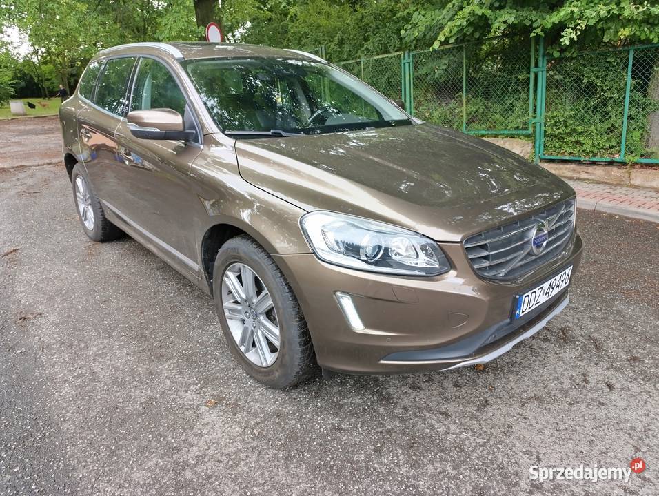 Volvo XC 60 20D 150 Wersja Summum wielofunkcyjna kierownica Dzierżoniów