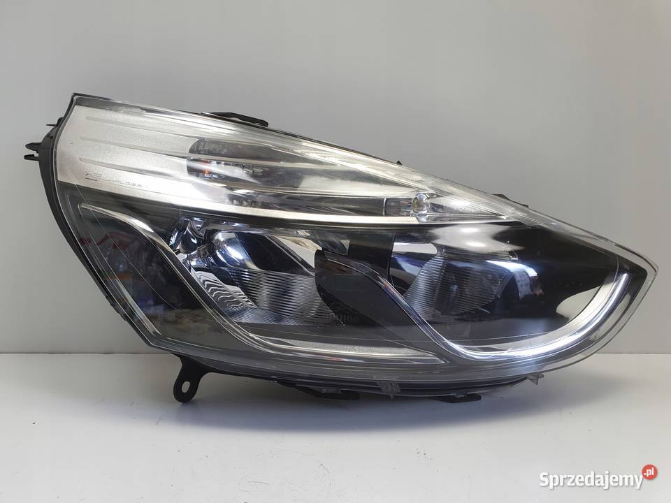 LAMPA PRAWA Renault Clio IV 1216r PRZEDNIA prawy lubelskie