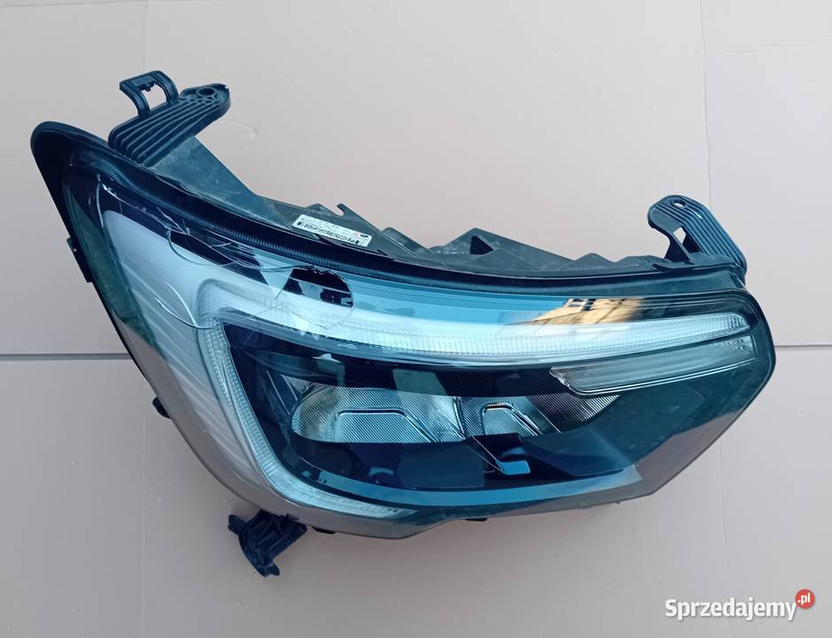 Renault Master IV Led reflektor lampa prawy