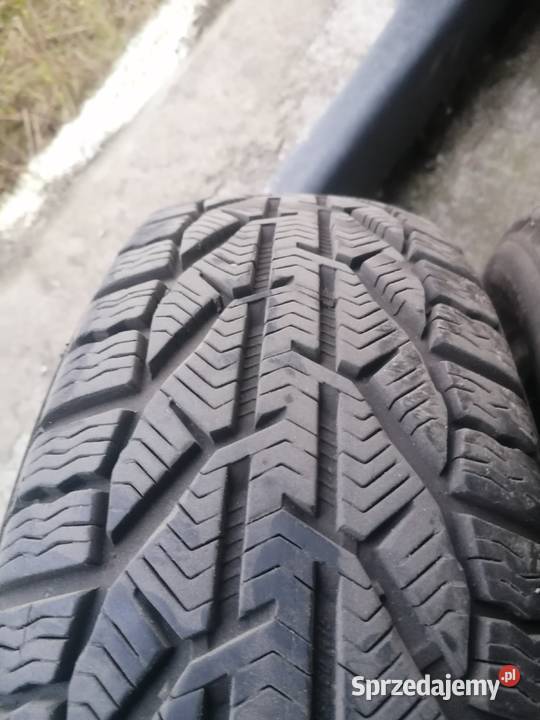 Opony zimowe 185 60 15 dwie sztuki 7 mm Opony i felgi dolnośląskie Dobrzykowice