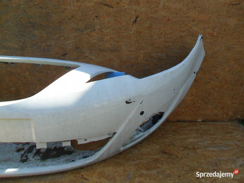 Zderzak przedni Opel Astra J 2009 osobowe Nowy Tomyśl