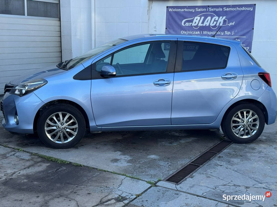 Toyota Yaris SALON POLSKA niski przebieg Pisemna Konin