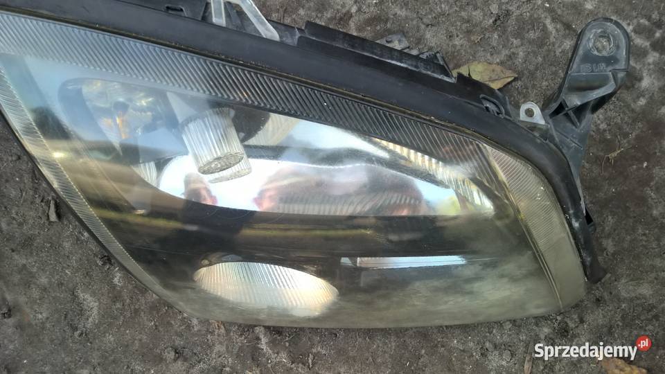 Lampy przednie prawa lewa Opel Vectra C Chełm