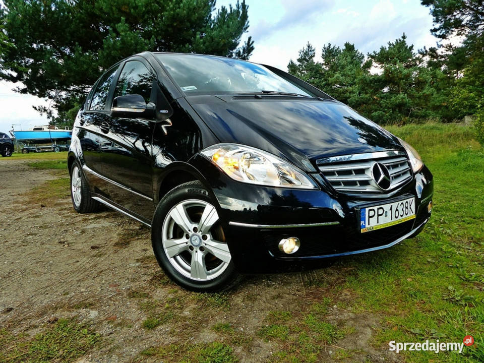 Mercedes A 160 czarny Piła