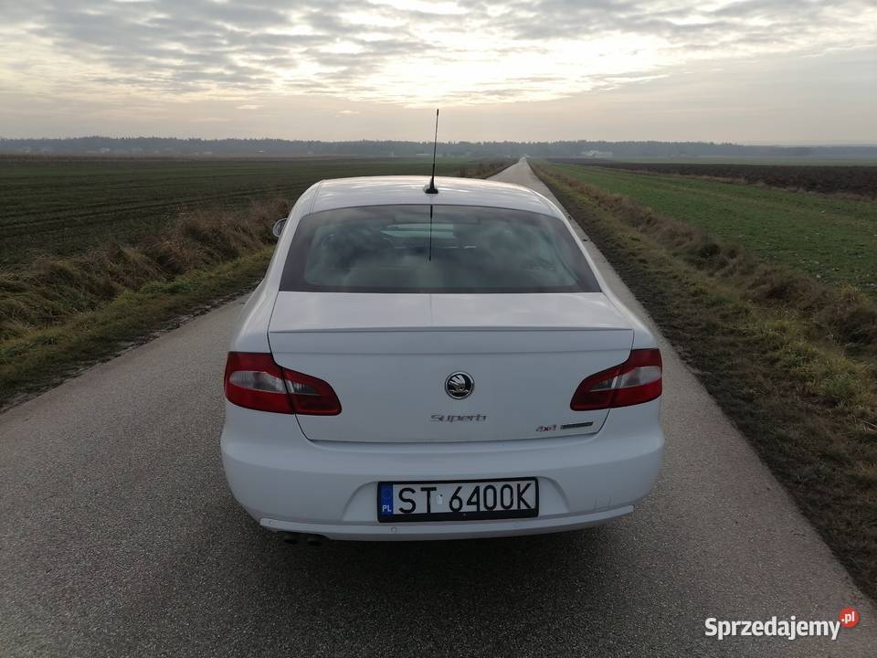 Skoda superb z 2009r sil 19tdi 105biala Samochody osobowe świętokrzyskie