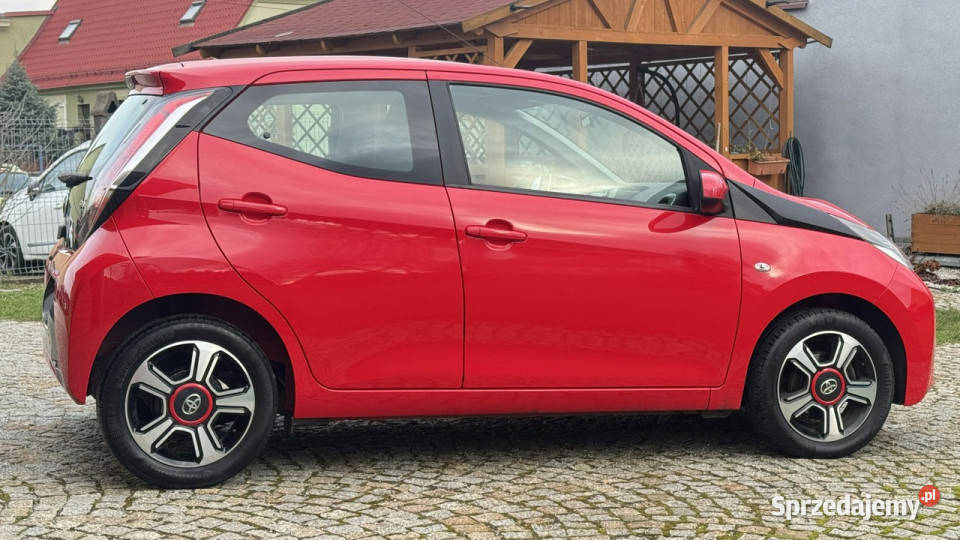 Toyota Aygo 10 Benz 70 z Niemiec KAMERA 5 Drzwi Strzegom