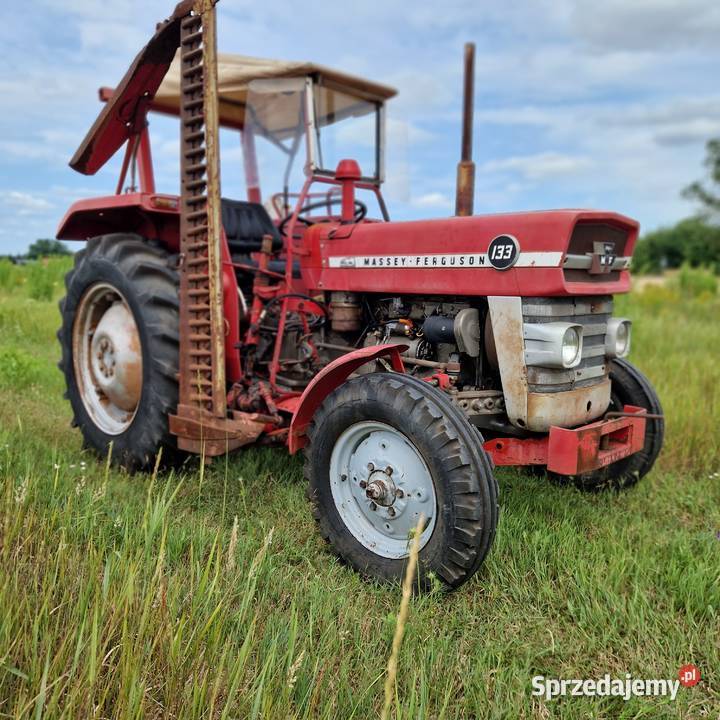 ciagnik rolniczny Massey Ferguson 133 MF 255 Bolesławiec