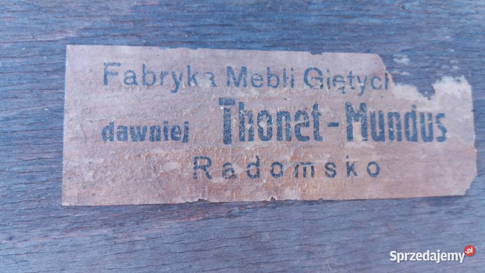 stół okragly rozkładany z 1965roku i krzesla Trzebinia