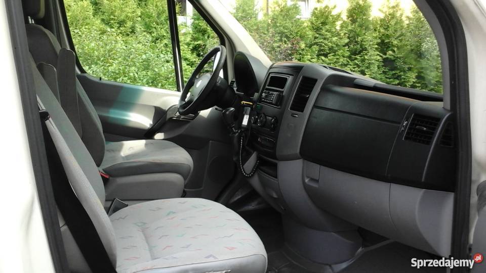 Ambulans karetka Volkswagen Crafter krajowy Volkswagen Biskupiec-Kolonia Druga