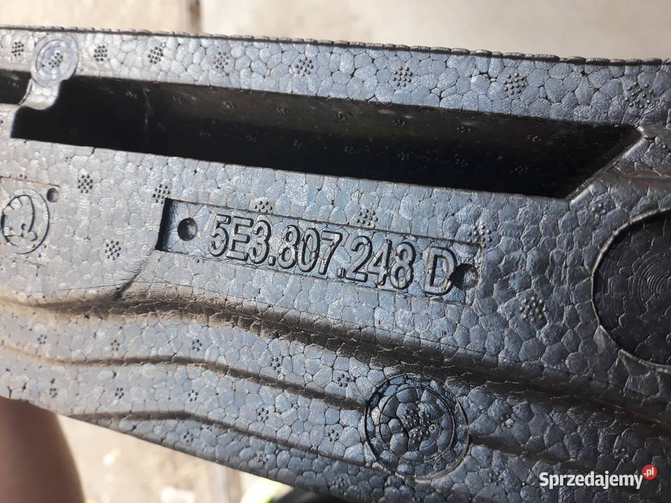 SKODA OCTAVIA 4 IV 5E3 ABSORBER ZDERZAKA PRZÓD osobowe Karoseria Zatom Stary