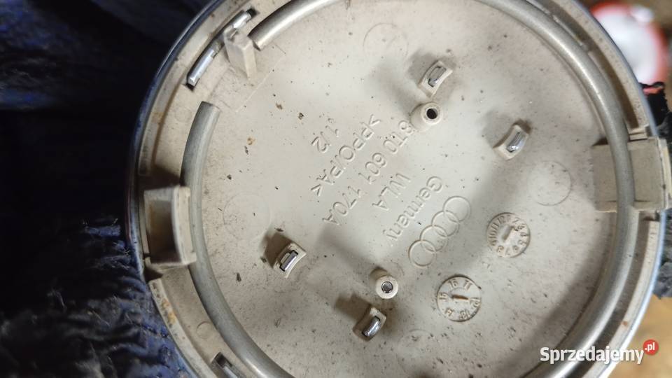 Dekielki audi 61mm 8t0601170 Pozostałe Ostrów Mazowiecka