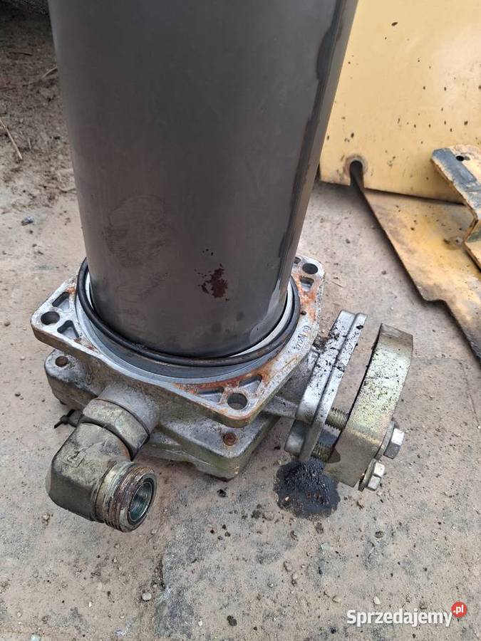 Koparka cat m315 caterpillar m315 filtr olejowy Chojnów