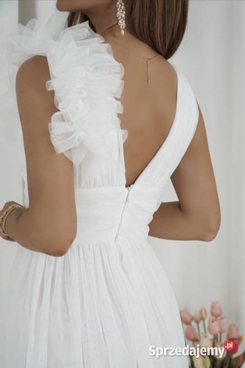 Suknia ślubna ivory z rozcięciem zdobione ramię dolnośląskie Jelenia Góra