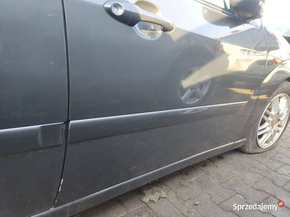 DRZWI PRAWE PRZÓD FORD FOCUS MK1 kujawsko-pomorskie