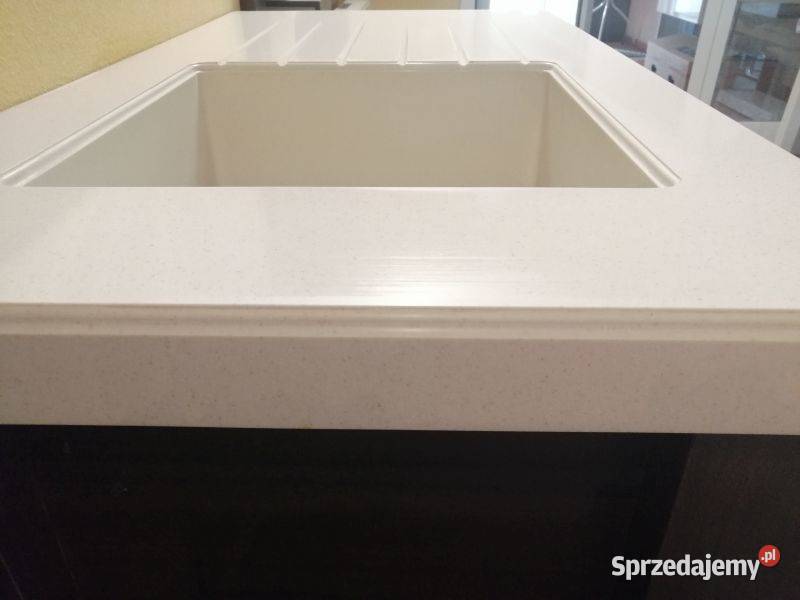 Wodoodporny kompozytowy blat ze zlewozmywakiem wielkopolskie