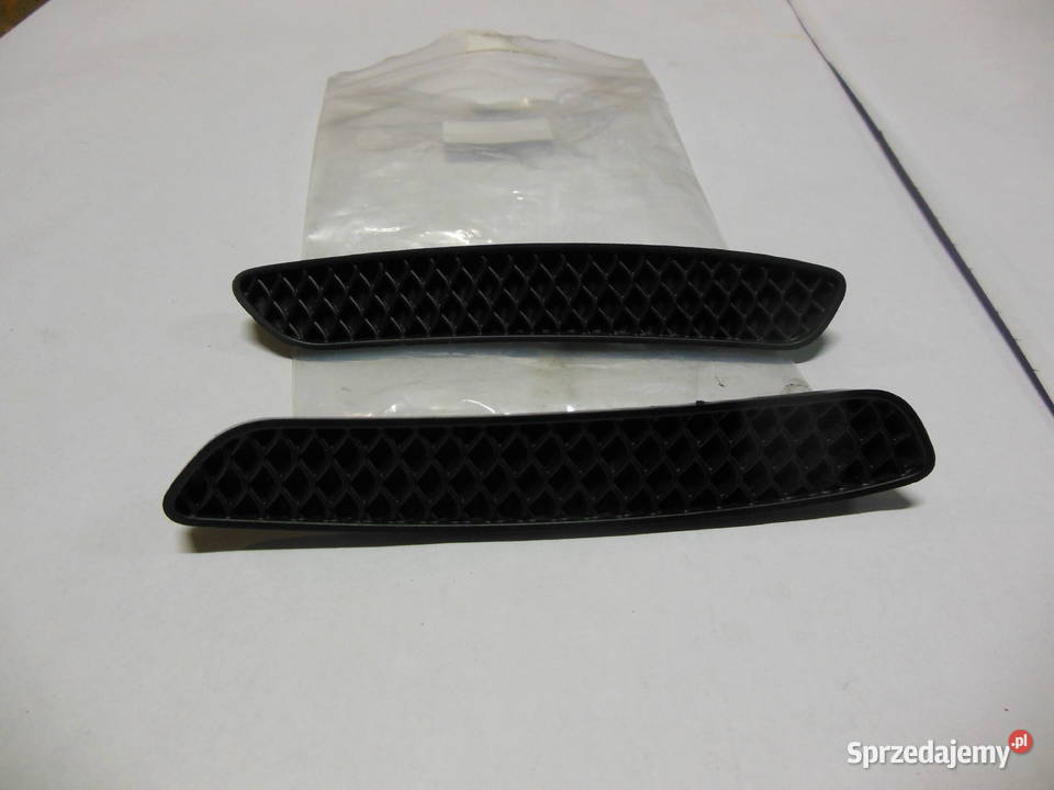 KRATKA ZDERZAKA LEWY prawy TYŁ MERCEDES W156 Kozy