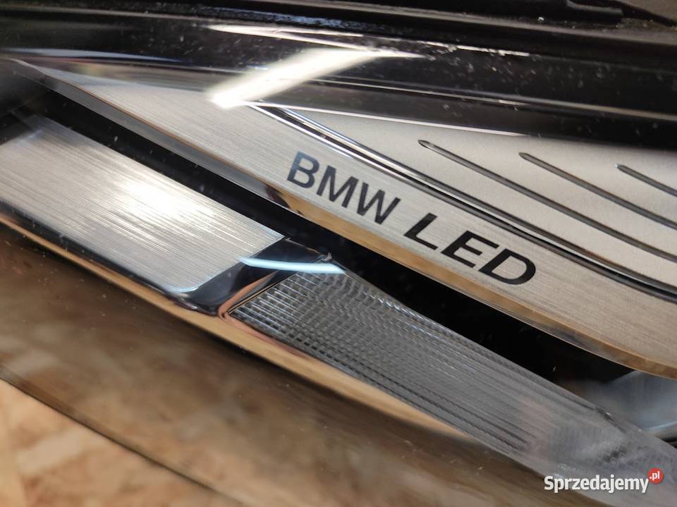 Lampa Prawy Przód Przednia Prawa BMW 5 G30 G31 osobowe Pleszew sprzedam
