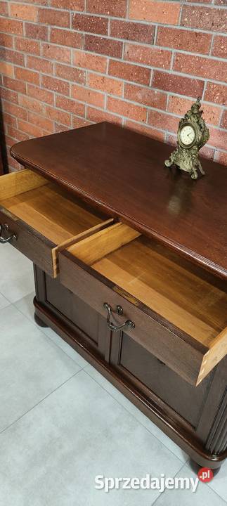 Piękny pomocnik komoda dębowa Łagów