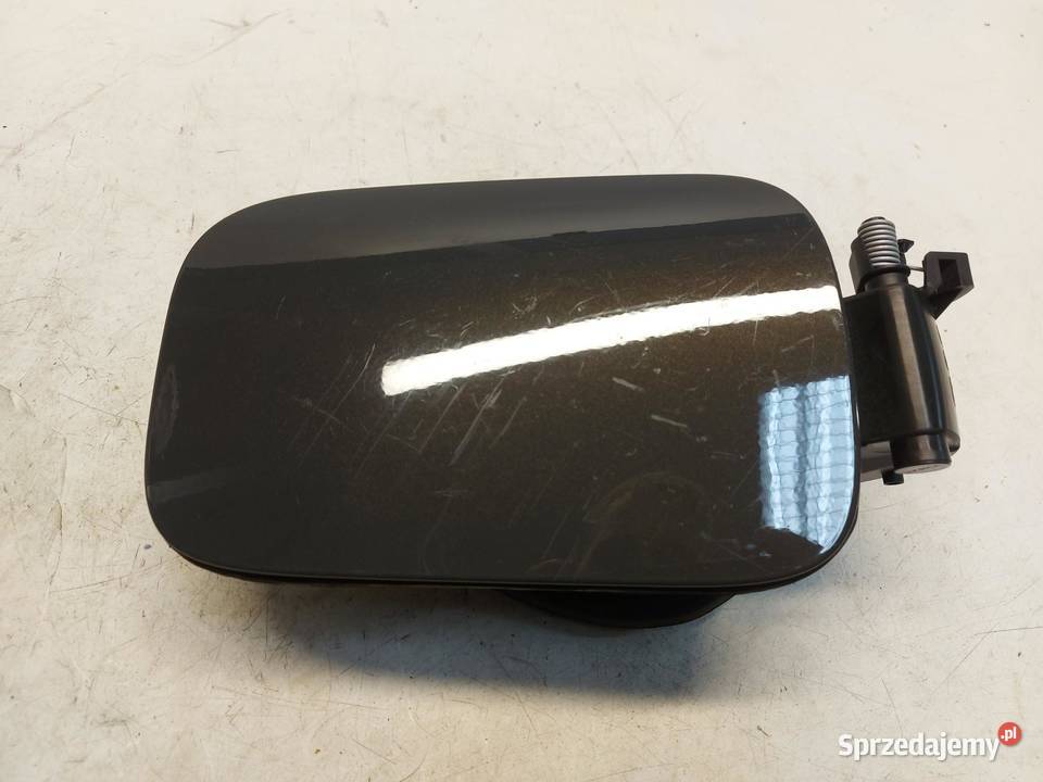 BMW G23 M440i Cabrio Klapka wlewu paliwa C27