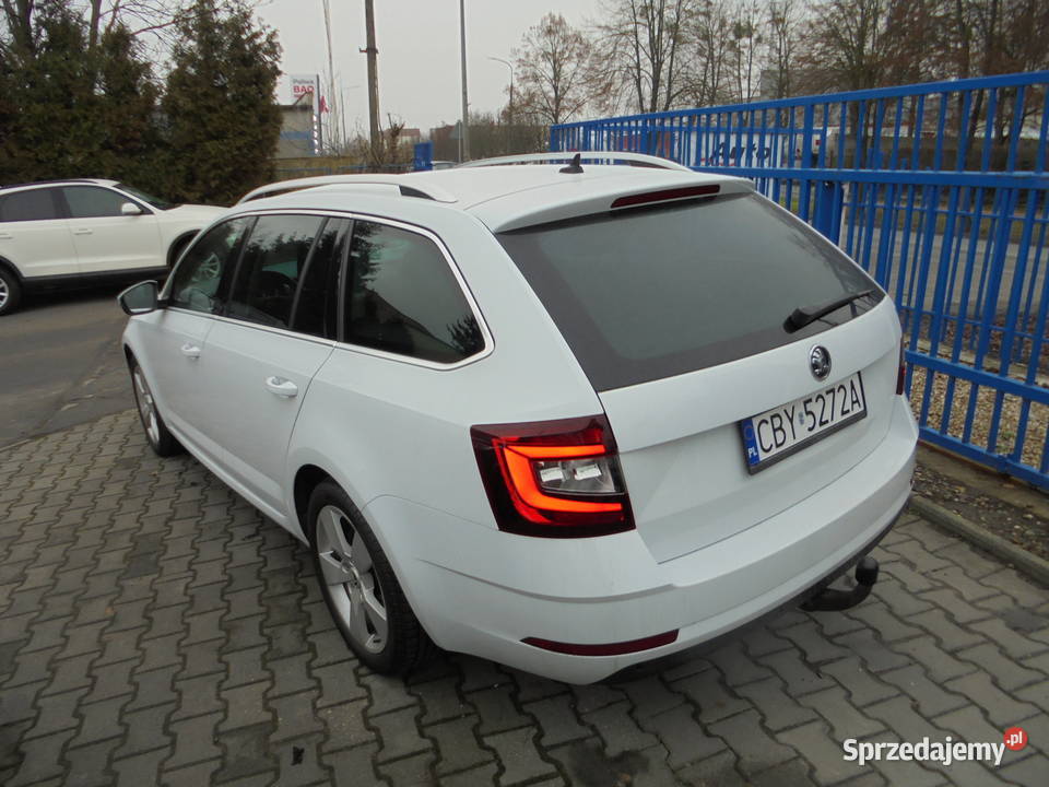Skoda Octavia 20 TDI Elegance DSG sprzedam