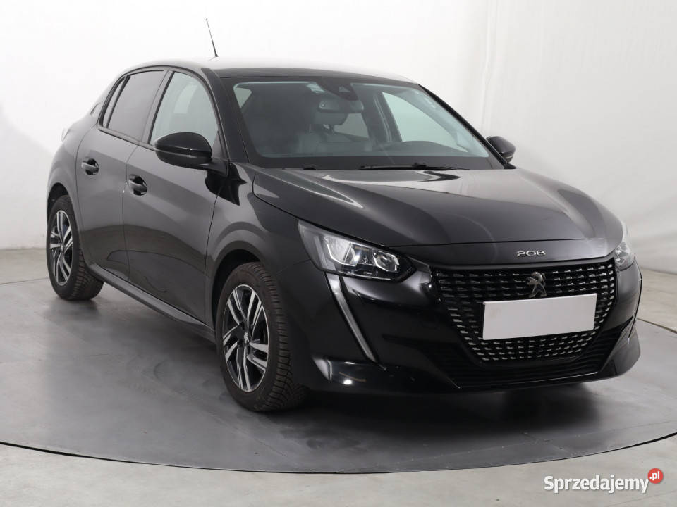 Peugeot 208 12 PureTech skórzana tapicerka