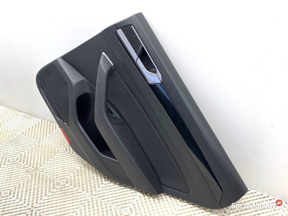 BOCZEK DRZWI PRAWY TYŁ VW ARTEON Hatchback