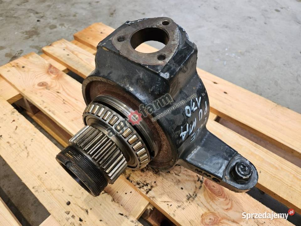 Zwrotnica LH Case Puma 130 145 150 Byków