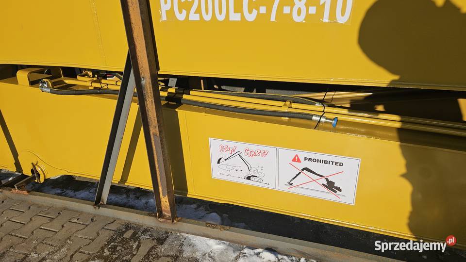 Ramie 185m long reach z łyżką do koparki Komatsu Sochaczew