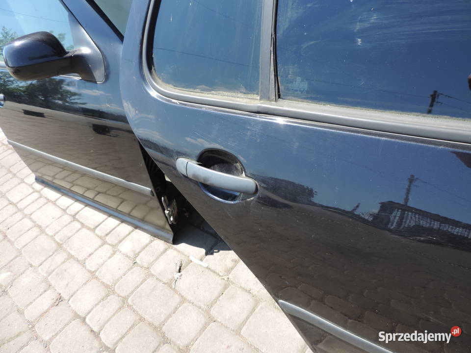 VOLKSWAGEN GOLF IV HB 5D DRZWI PRAWY TYŁ małopolskie Nowy Sącz