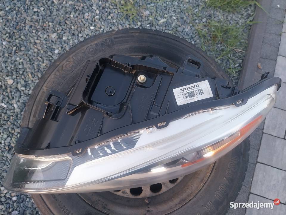 Volvo S60 V60 polift lampa przednia lewa HAL USA Oświetlenie dolnośląskie Domaniów