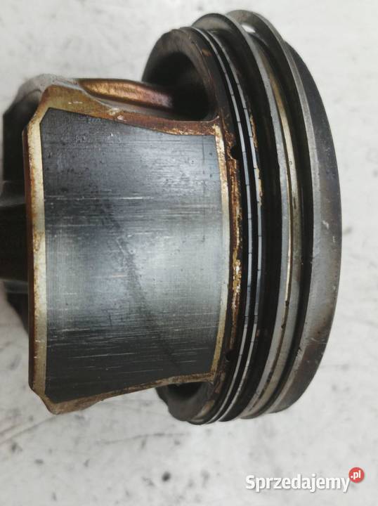 TŁOK KORBOWÓD 77L51 16 THP VTI Peugeot 5008 I