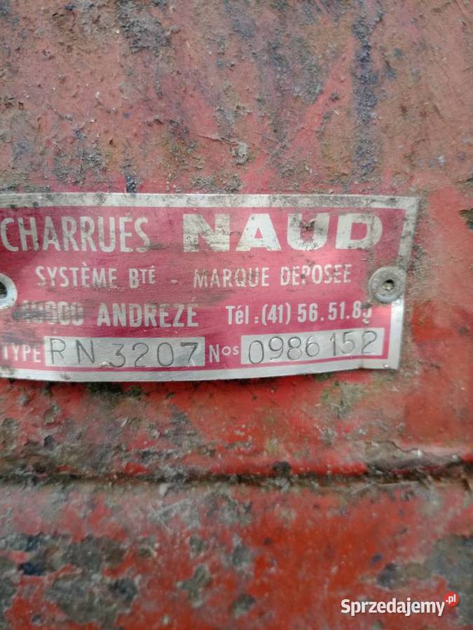 Pług obrotowy Naud nieuszkodzony